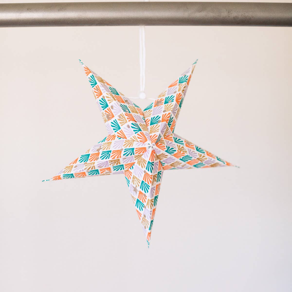 Acacia Creations – Engroshandel Papirlampe – 8" Gatsby Mini Papir Stjerne Lanterne0