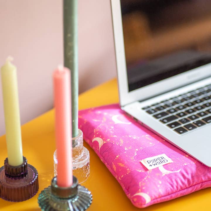 Paper and Word - Wholesale Laptop/Tablet Case - Women's - Selene | Tech Sleeves2