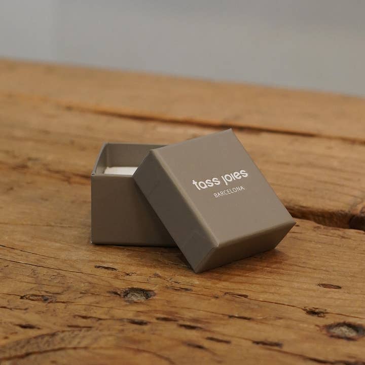 Tass Joies España - Wholesale Gift Box - Tass Joies ring gift box1