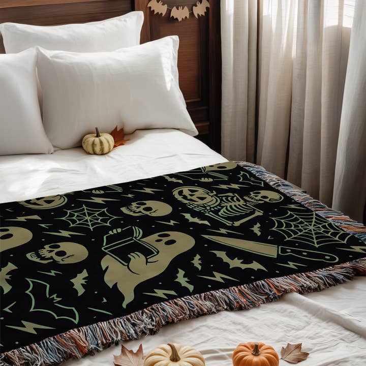 Manta Verde Assustadora de Fantasma e Esqueleto por atacado de MagicMerchEmporium