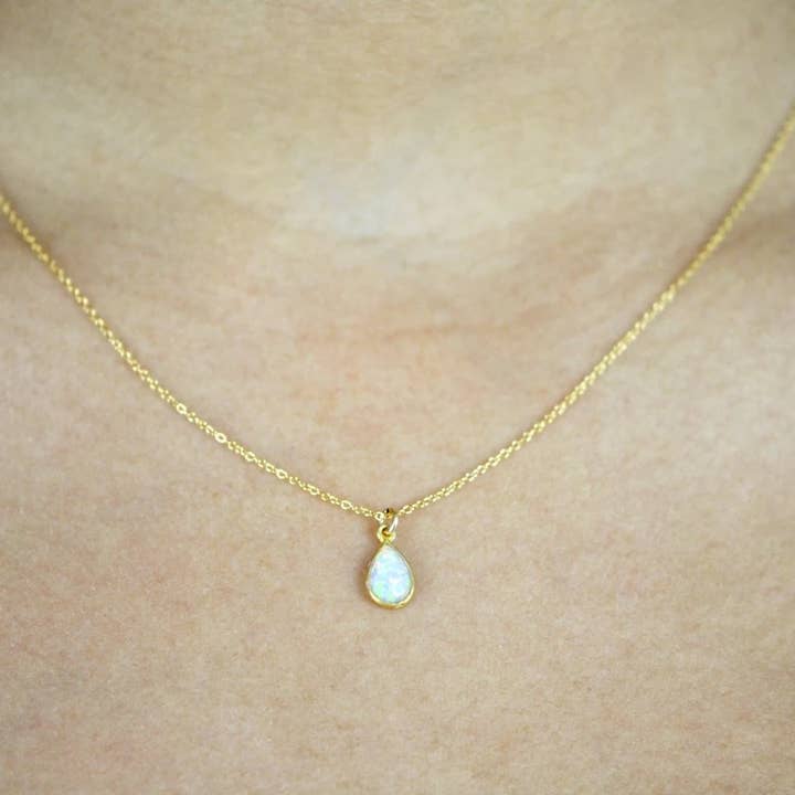 Ofina Jewelry - Wholesale Pendant/Charm Necklace - Elongated Teardrop Opal Necklace5