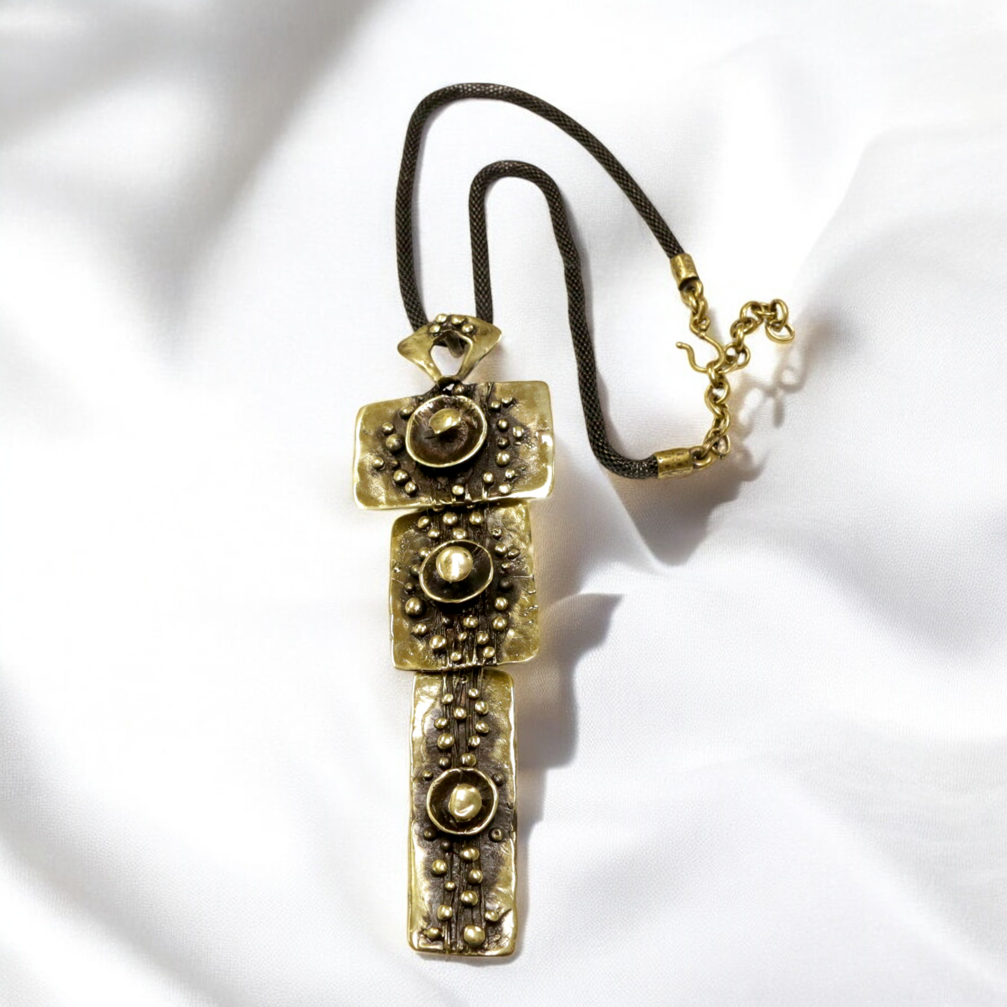 The Ancient Bazaar Jewelry & Accessories - Wholesale Pendant/Charm Necklace - Item # BRN-1065 - Brass Necklace 1