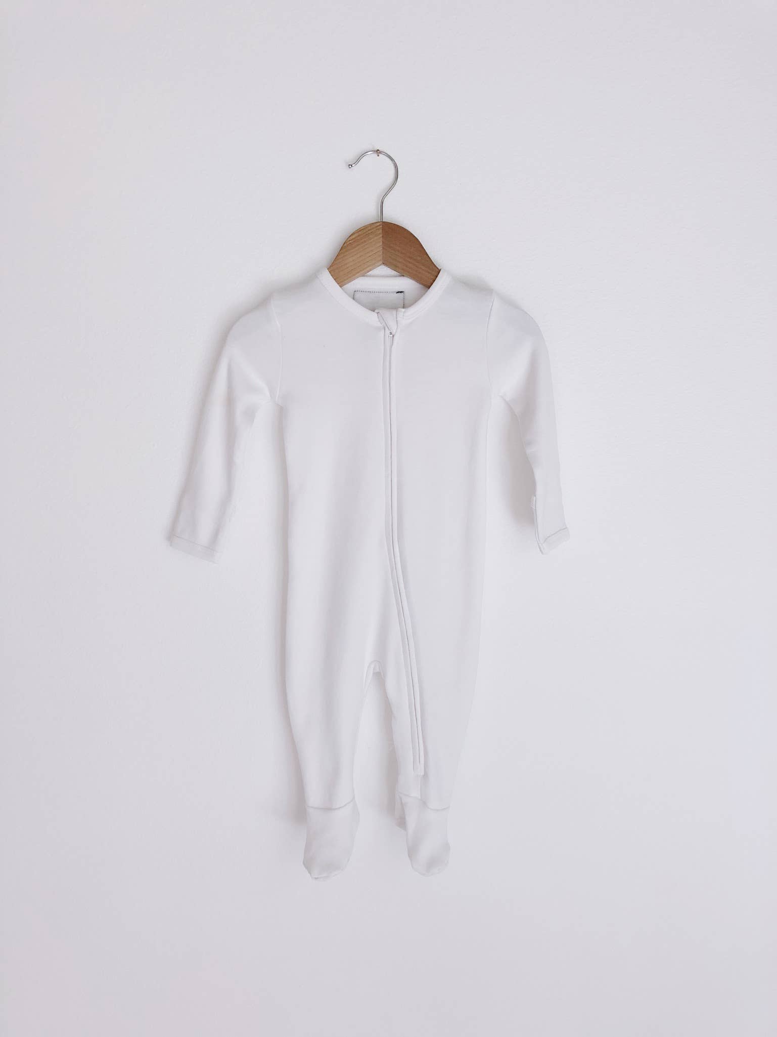 Modern Burlap - Wholesale Jumpsuit - Baby - Solid Color Organic Zip Footies9