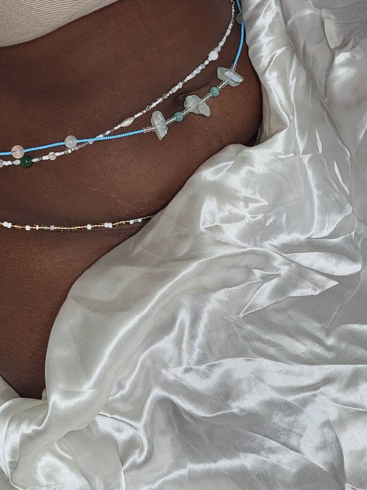 Aqua - Cintura di Quarzo Cristallo per la vendita all'ingrosso da parte di Elaqor