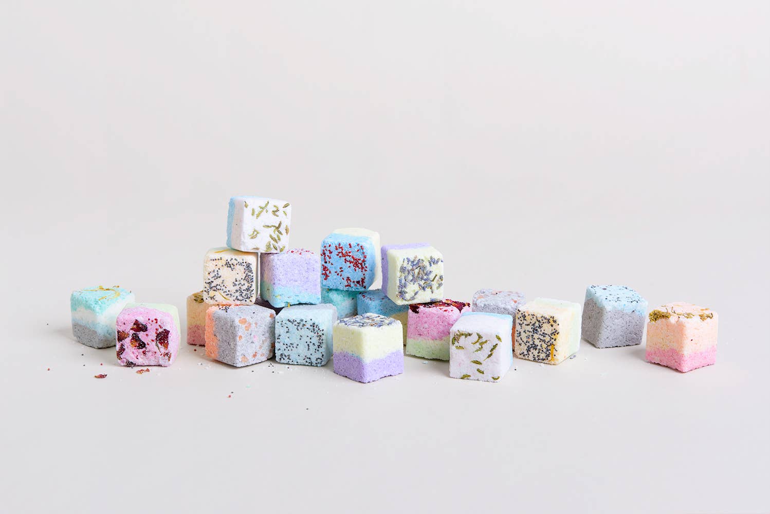 Lizush - Wholesale Shower Steamer/Bomb - Starter Pack- Mix scents-Bulk Shower Steamers-100 individual7