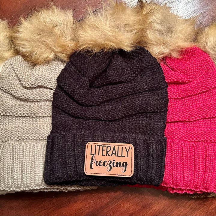 Bonnet Littérally Freezing pour la vente par Southern Sawdust Mercantile