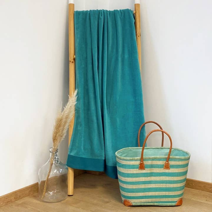 Le comptoir de la plage - Wholesale Bath Towel - Plain velvet bath towels "Shady"19