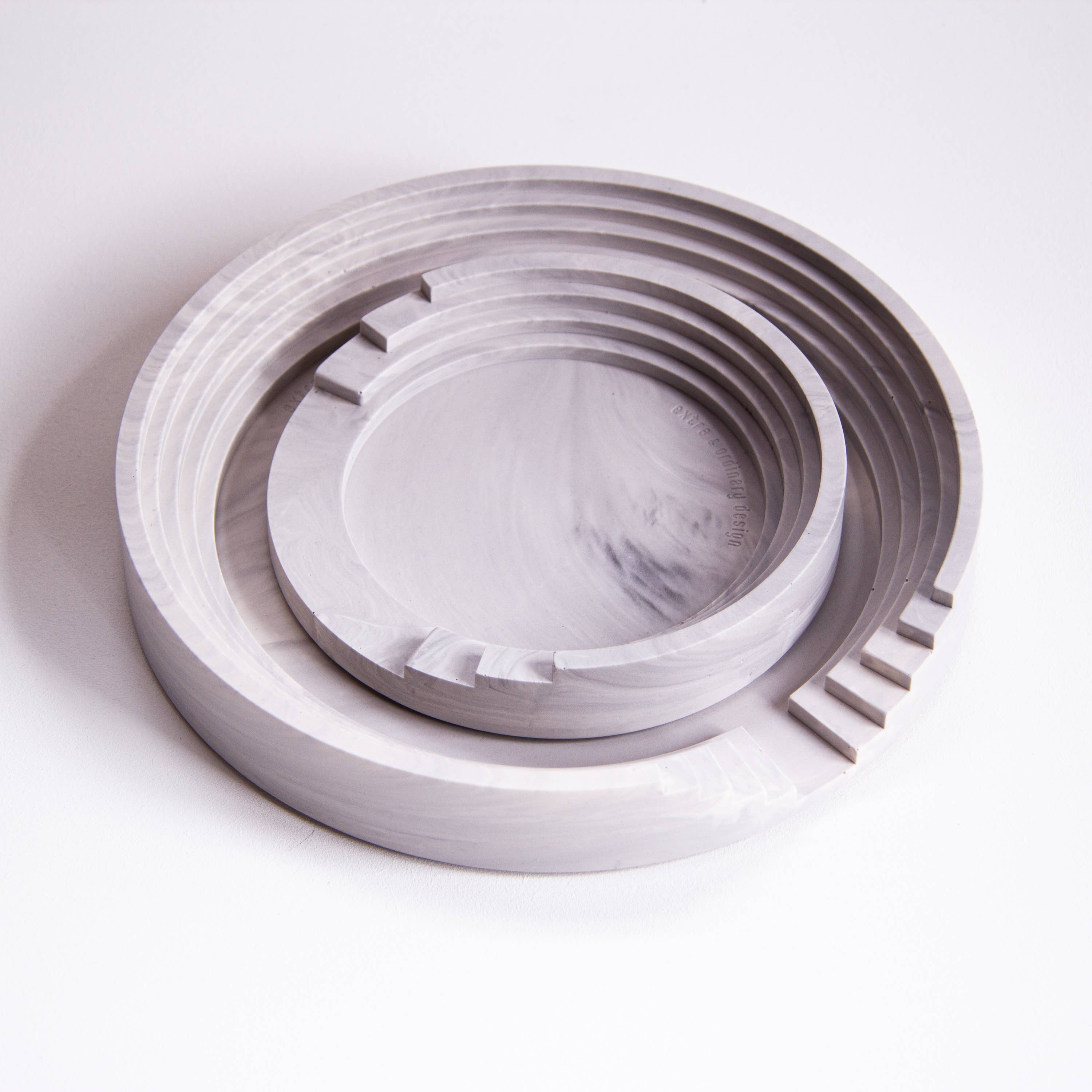 Extra&ordinary Design - Vente Plateaux décoratifs - <PRIX DE LIQUIDATION> Plateau Rond en Marbre S de la collection Scala3