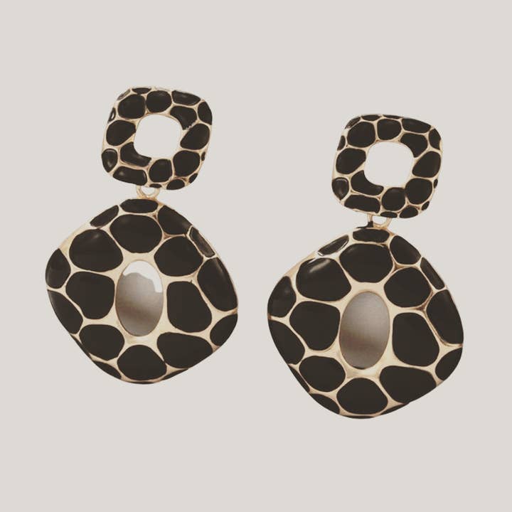 Giraffes for wholesale by JAG/ged Edge Jewelry