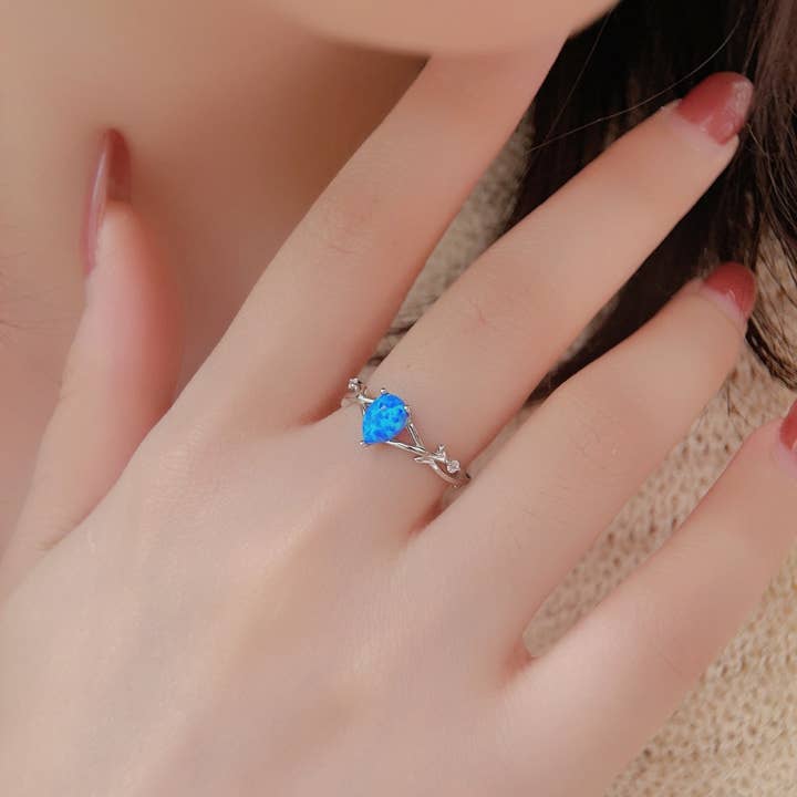 Gioiellin - S925 Silver Jewelry - Wholesale Single Stone/Solitaire Ring - S925 Sterling Silver Teardrop-Shaped Blue Opal Ring3