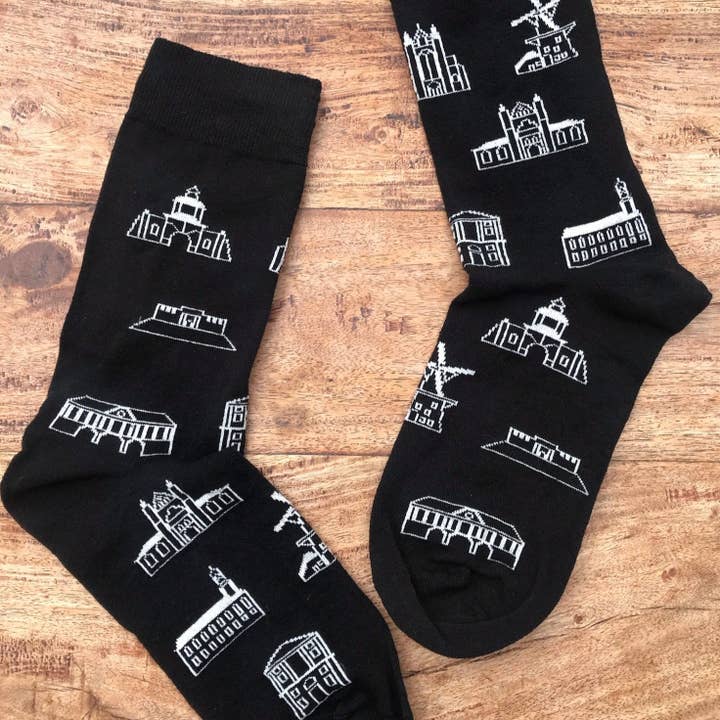 Meia de lã e outras tendências em Compre roupa academia B2B. Devoluções gratuitas e condições de pagamento a 60 dias na Faire na Faire.