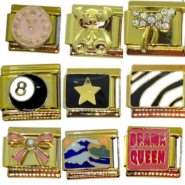 Kit de configuration de petits charmes italiens pour la vente par cutandcropped