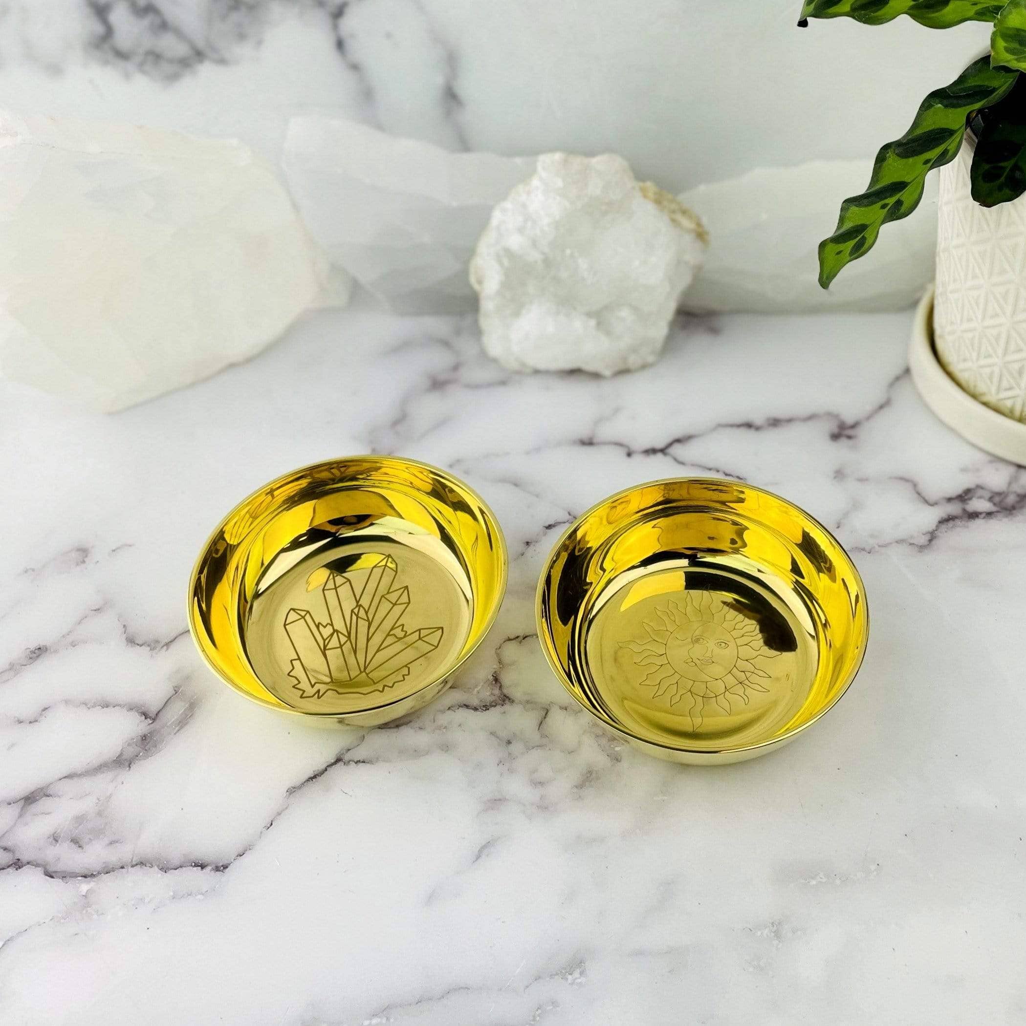 Rock Paradise – wholesale Decorative plate/dish/bowl – Brass Offering Bowls - Engraved - Crystals or Sun and Moon -5