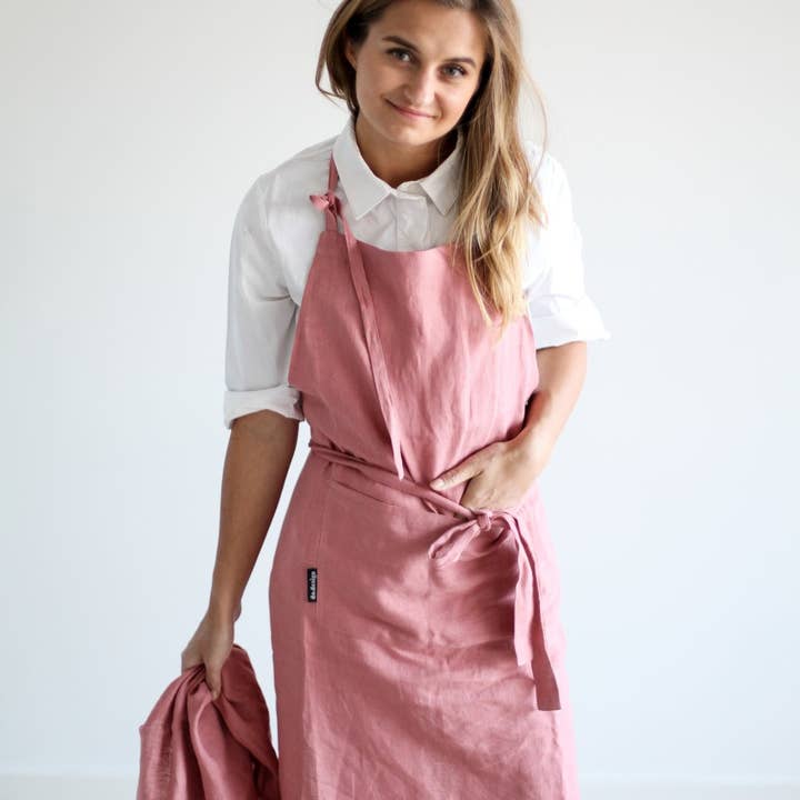 Linen Apron / Pinky coral for wholesale by dodesign