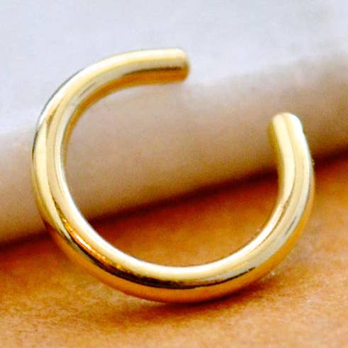 Eternity Nose Cuff - handmade smooth round septum cuff fake nose ring for wholesale by Foamy Wader