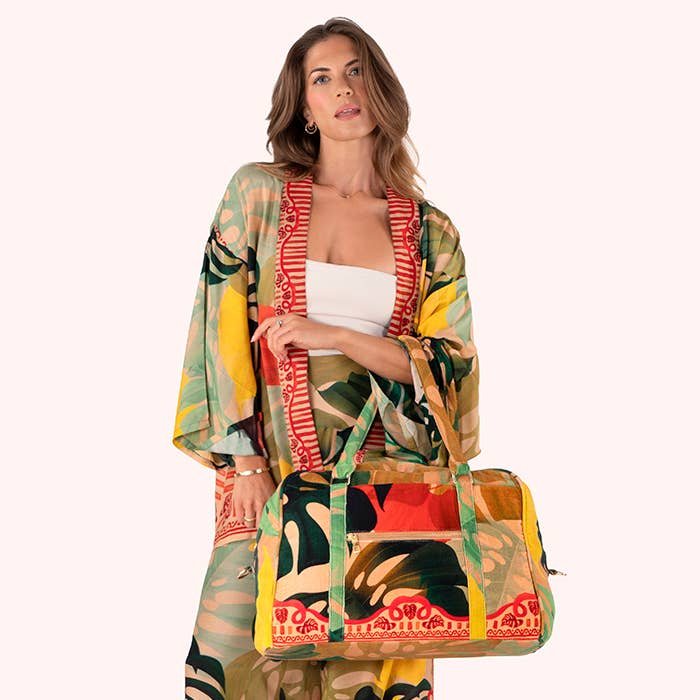 *SS26* Luxe Weekender Taske - Eksotiske Blade for engroshandel hos Powder Design - Europe