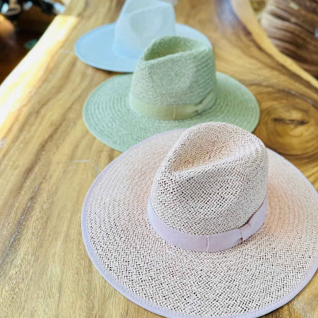 Bella Betty - Wholesale Straw Hat - Women's - Handwoven toyo straw panama hat with matching grosgrain bow 1