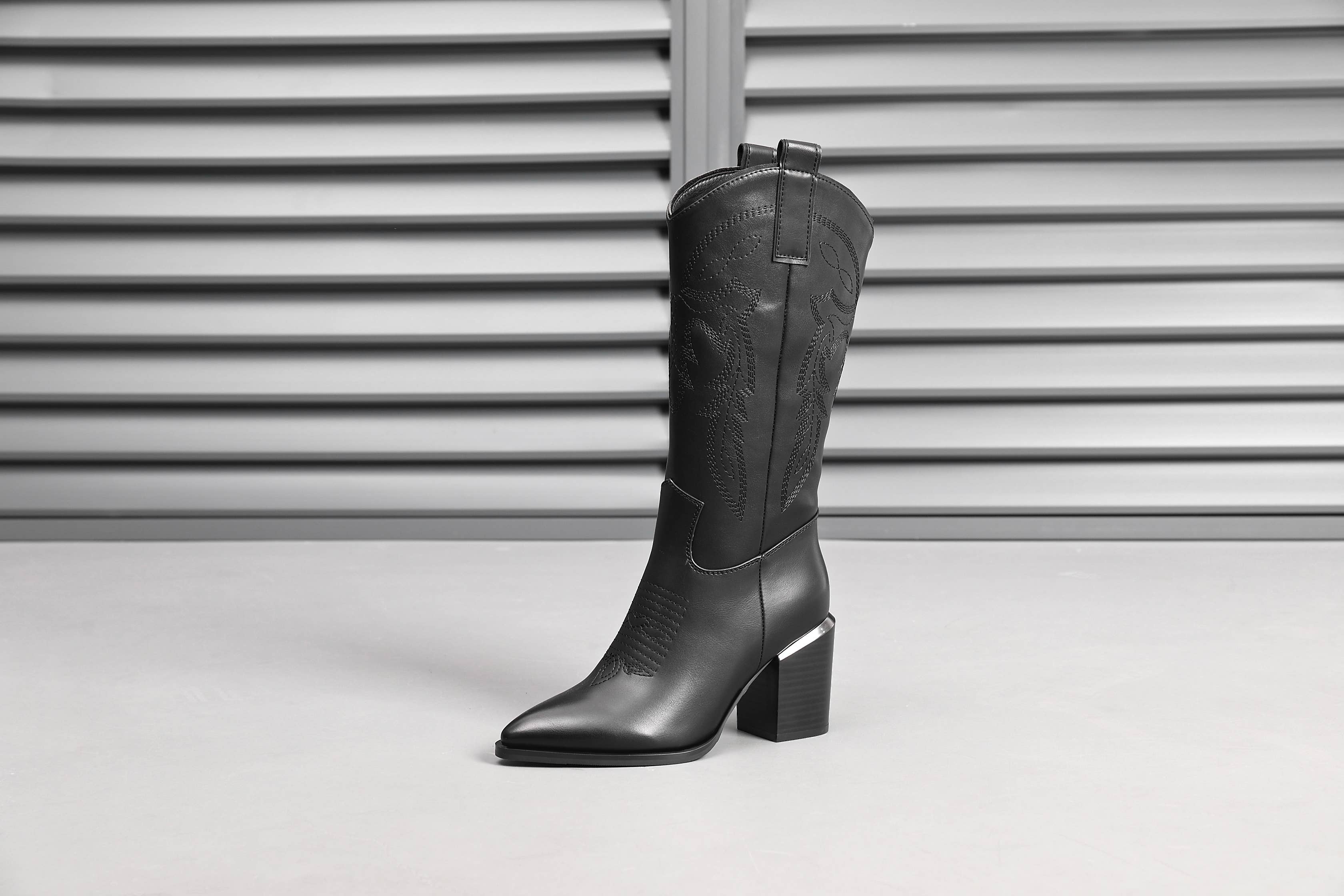 Top Staka - Wholesale Cowboylaarzen - Dames - A2374 Dames cowboylaarzen met hoge kniehoge schacht5