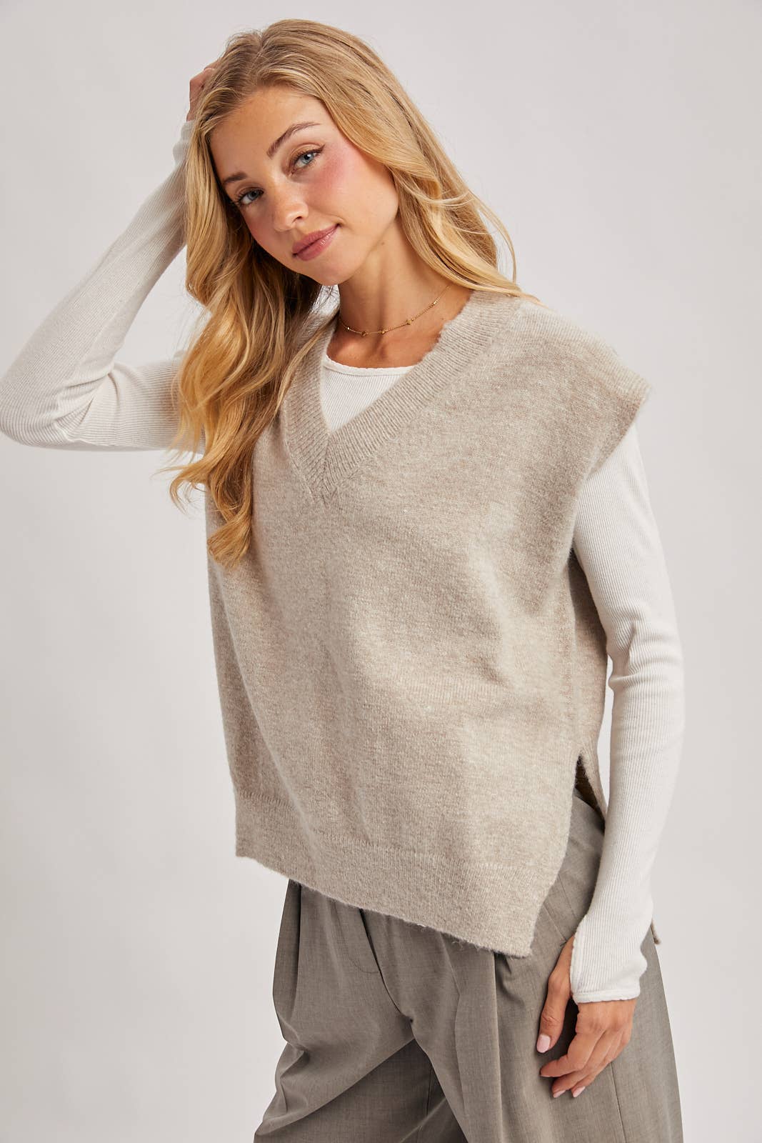 Bluivy - Wholesale Sweater Vest - Women's - OVERSIZED KNIT VEST14