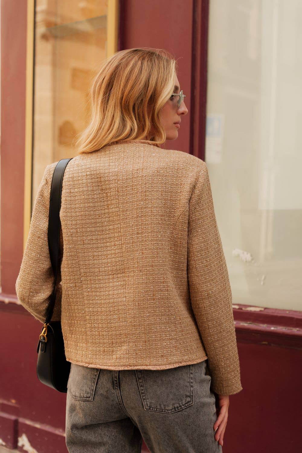 Attrait Paris – Großhandel Anzugjacke – Damen  – Tweedjacke mit Rundhalsausschnitt2