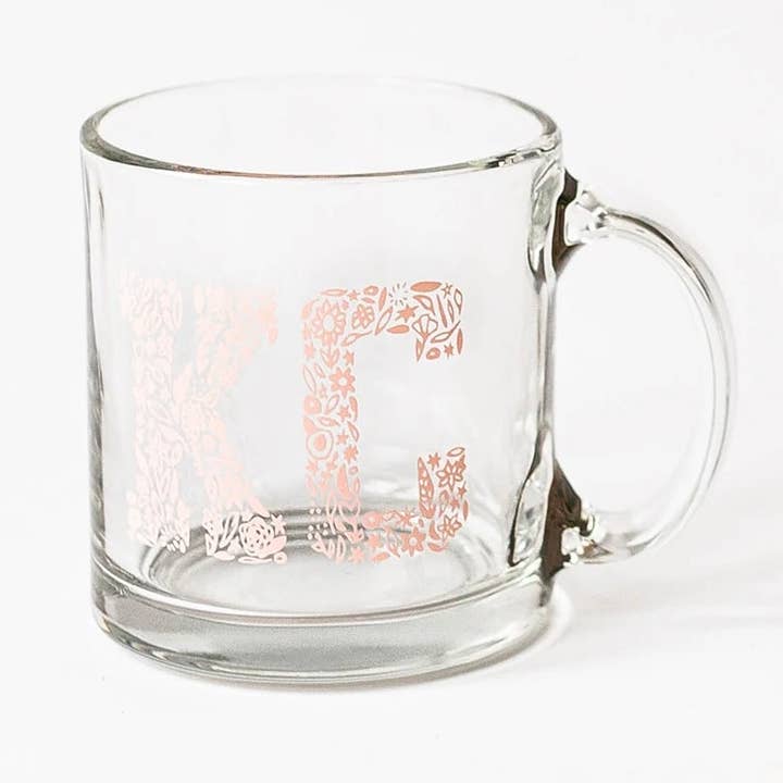 Tasse KC Floral pour la vente par Carly Rae Studio