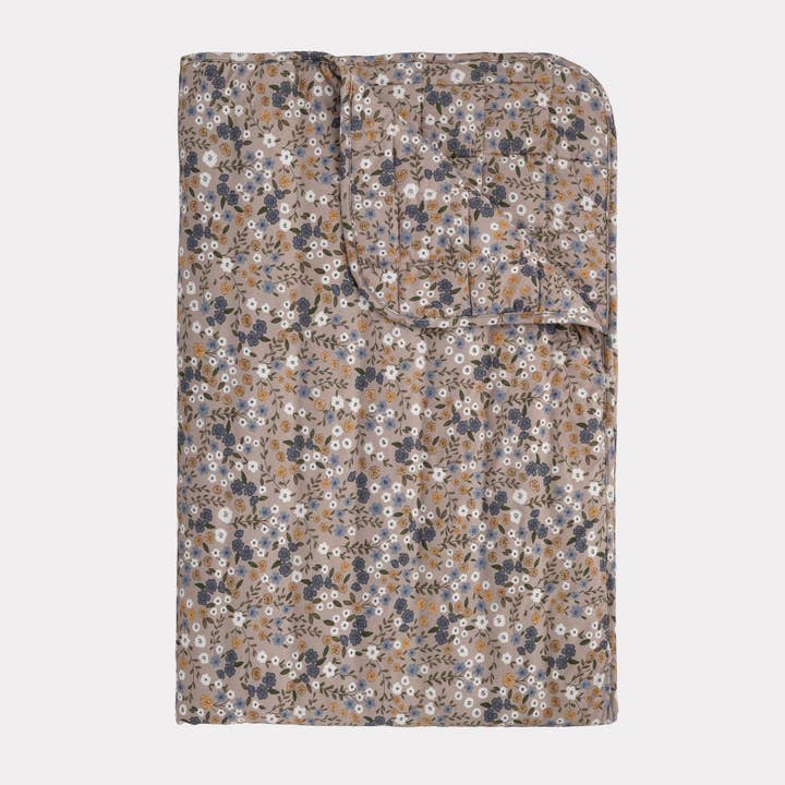 Bamboo Blanket | 1.0 TOG | LE Prints and other Purchase Wholesale bamboo blanket. Free Returns & Net 60 Terms on Faire trending on Faire.