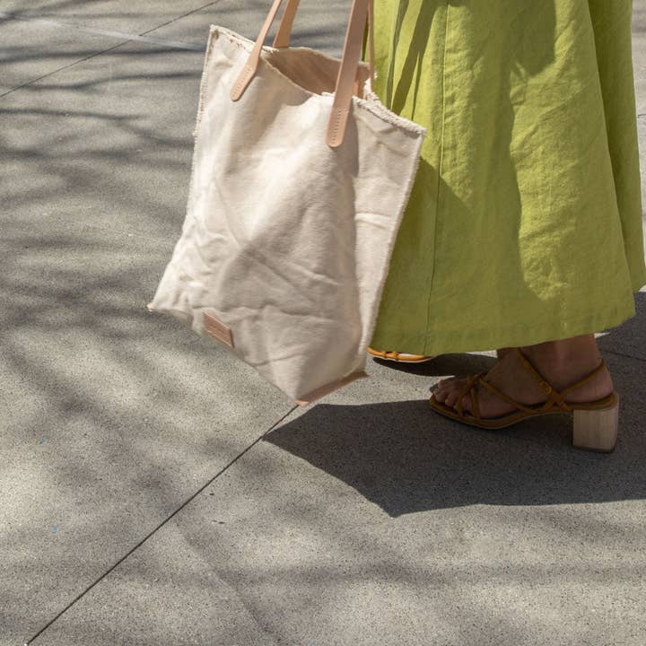 Hana Canvas Tote Natural for wholesale on Faire2