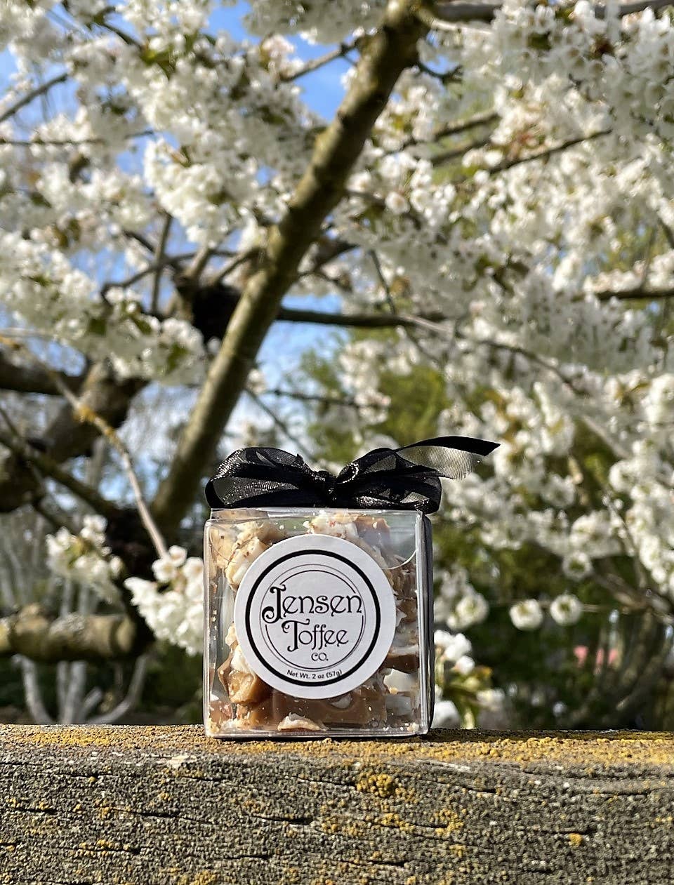 Jensen Toffee Company - Vendita all'ingrosso Toffee - Toffee con mandorle e cioccolato bianco0