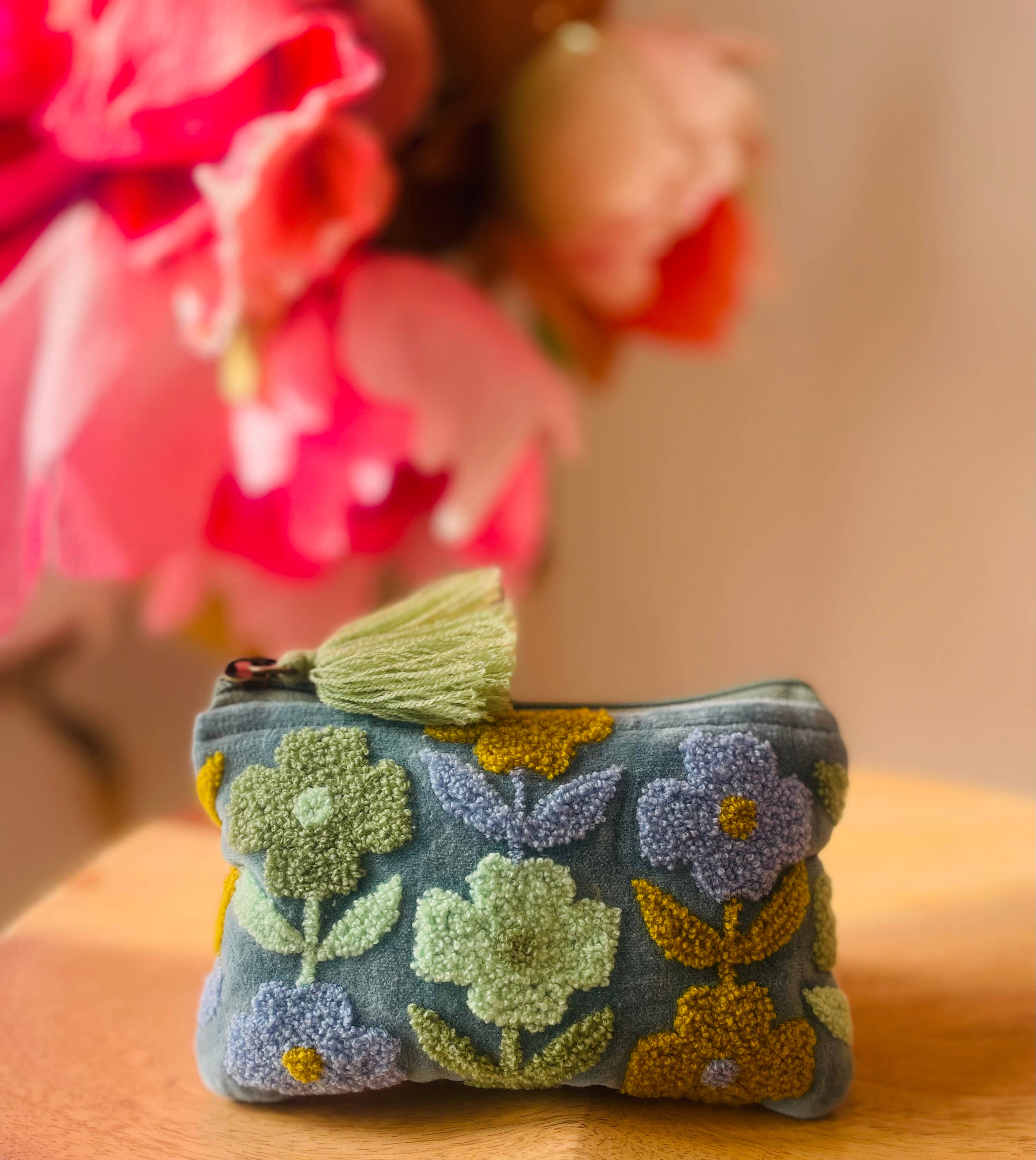 Pink Lemons Ltd - Wholesale Pouch - Women's - Rambling Flower Pouch - Blue & Cowslip3