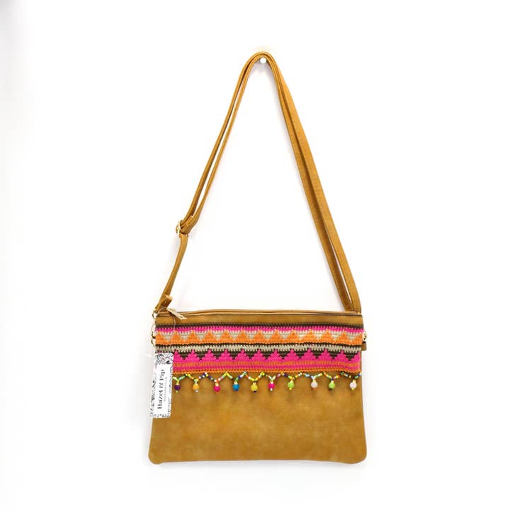 Tan broderad kopplingsväska för wholesale av F & J Collection