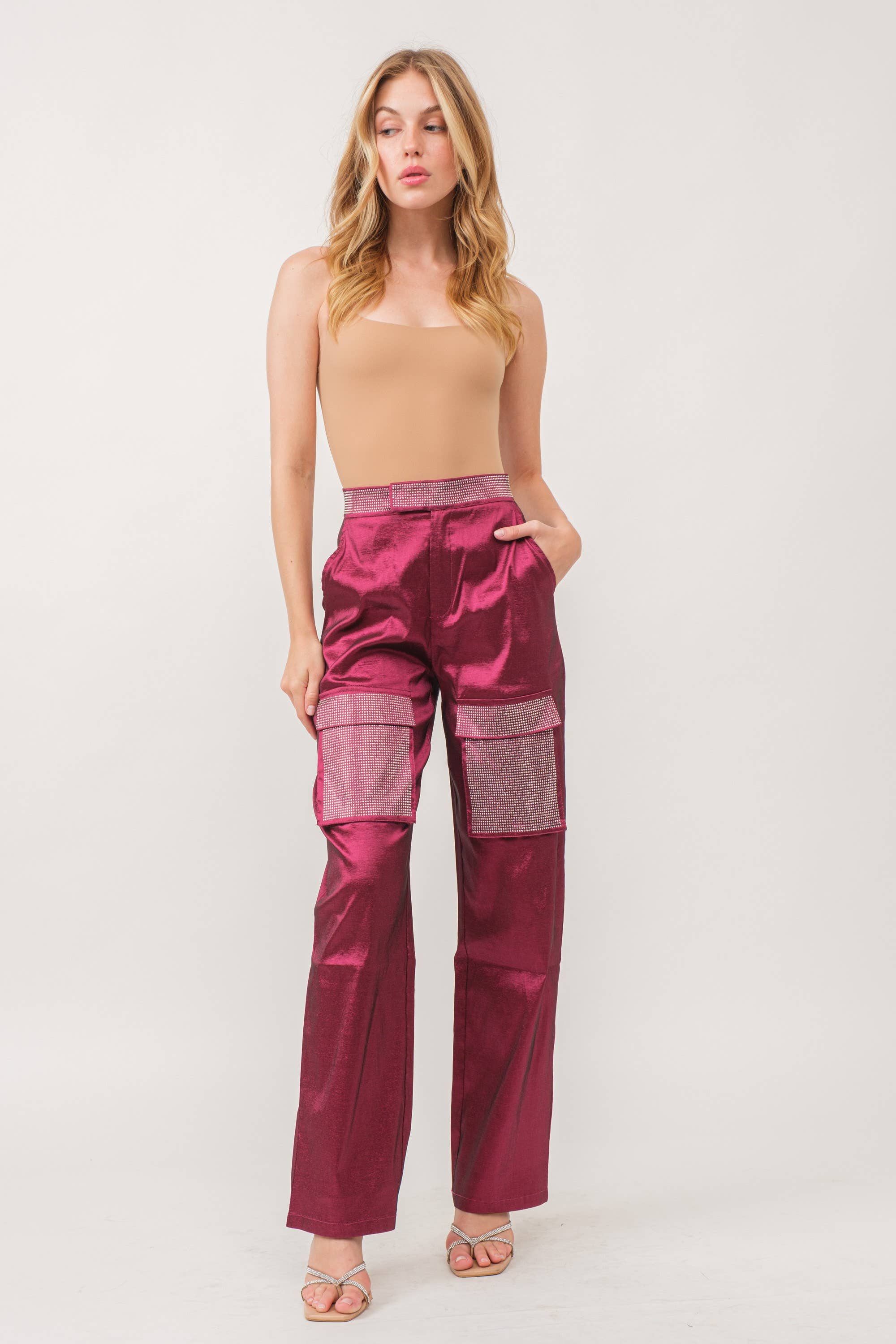 KIWI – Calças - Mulher por atacado – Calças Cargo Metálicas com Strass IP28908