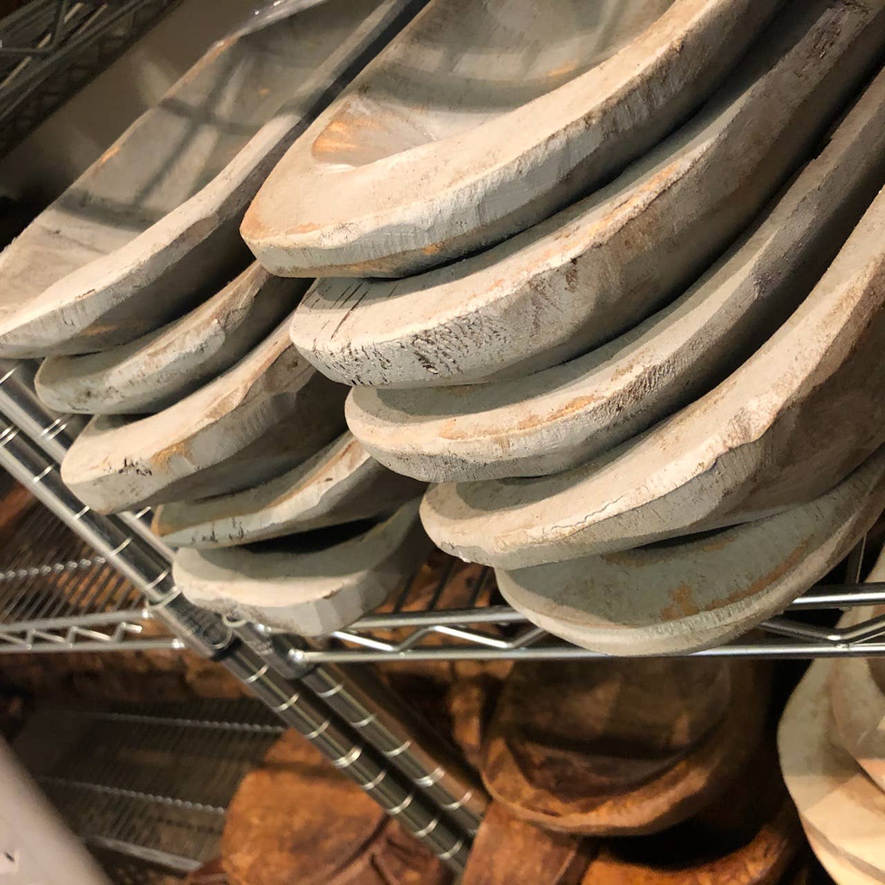 Stash Style - Vendita all'ingrosso Ciotole/Piatti decorativi - Ciotola per baguette intagliata a mano2