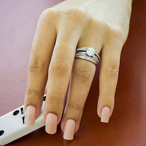 Guard & Solitaire Set,Includes 2 pieces: Guard and 1 Carat CZ Solitair Jewellery Kingdom Ladies Set Cz Engagement Wedding Band Guards Baguettes  Solitaire 2pcs Ring