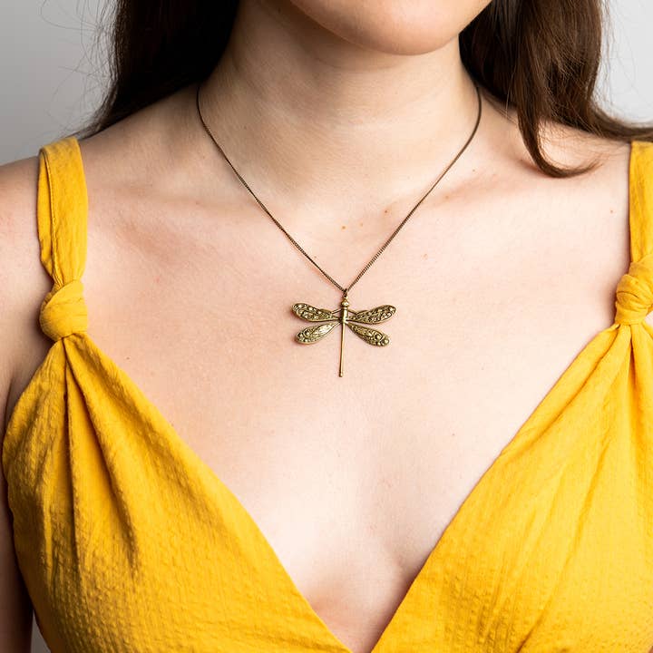 Ornamental Things - Wholesale Pendant/charm necklace - Golden Dragonfly Necklace1