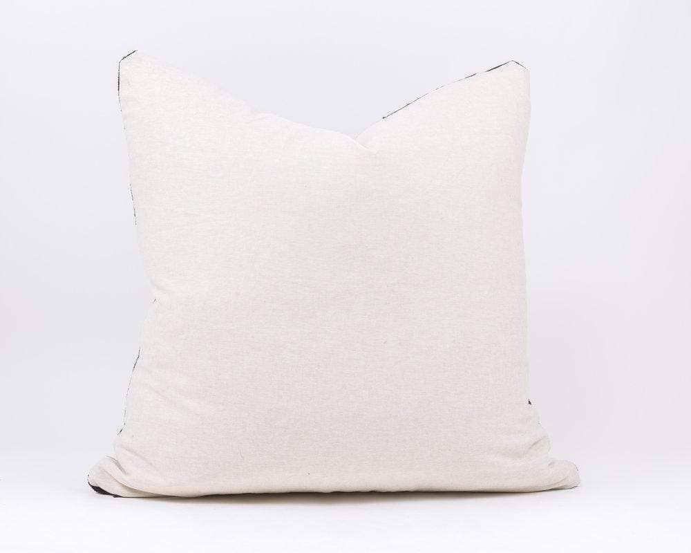 Bryar Wolf - Wholesale Throw/Decorative Pillow - BOBO Pillow Throw Pillows Black1