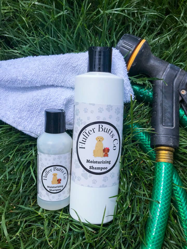 All Natural Moisturizing Pet Shampoo for wholesale by FlufferButtsCo