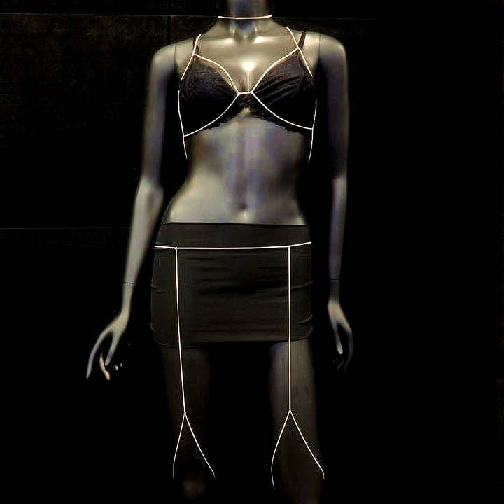 Cuissard ouvert et tour de cou avec chaîne pour la vente par Diacly