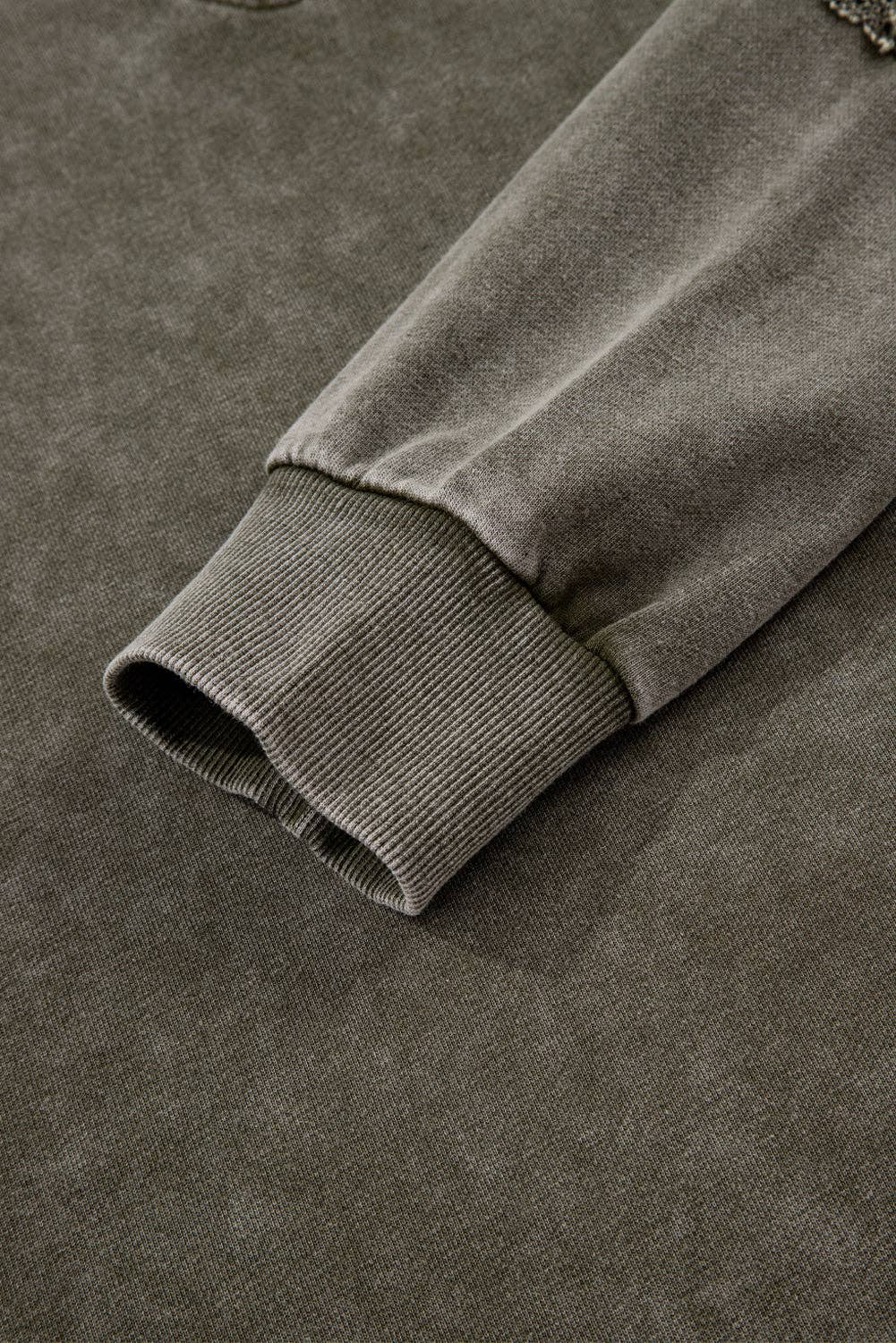 Suhkasana – Großhandel Sweatshirt – Damen – Spitzen-Patchwork-Sweatshirt mit Kerbkragen und Mineralwaschung12