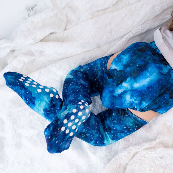 Leg Ups | Snowstorm for wholesale by Monarch