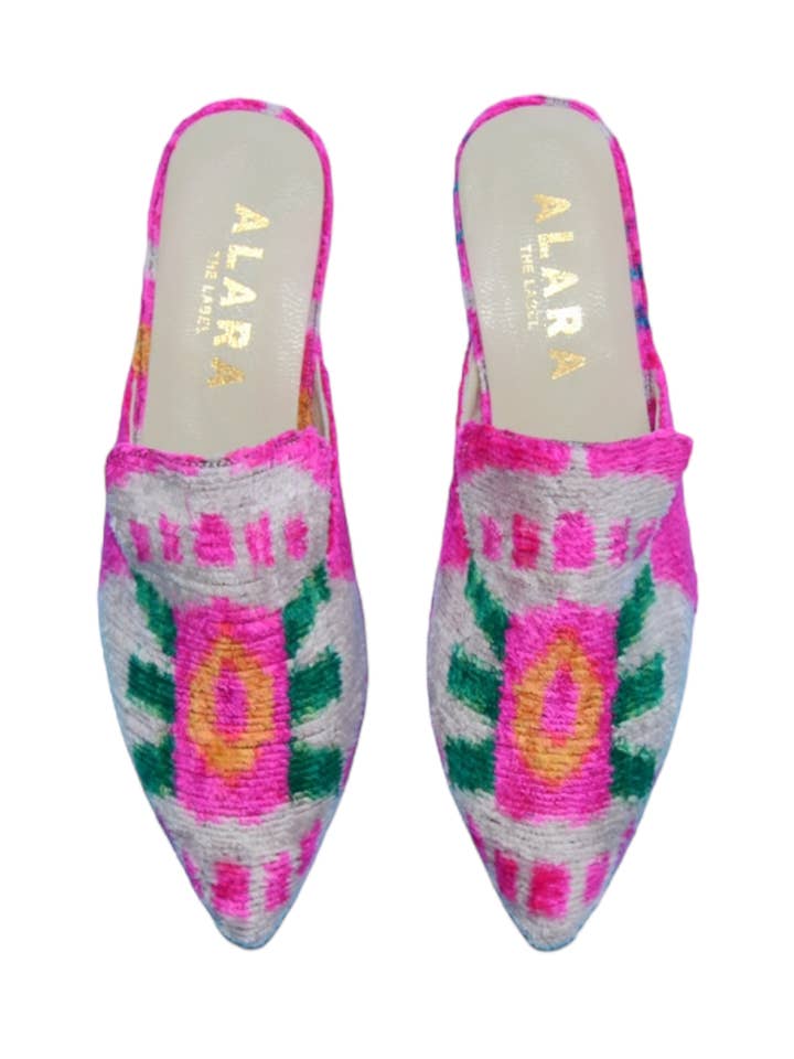 Silk Velvet Ikat Point Toe Slide Med Lädersulor för wholesale av AYCA DESIGN