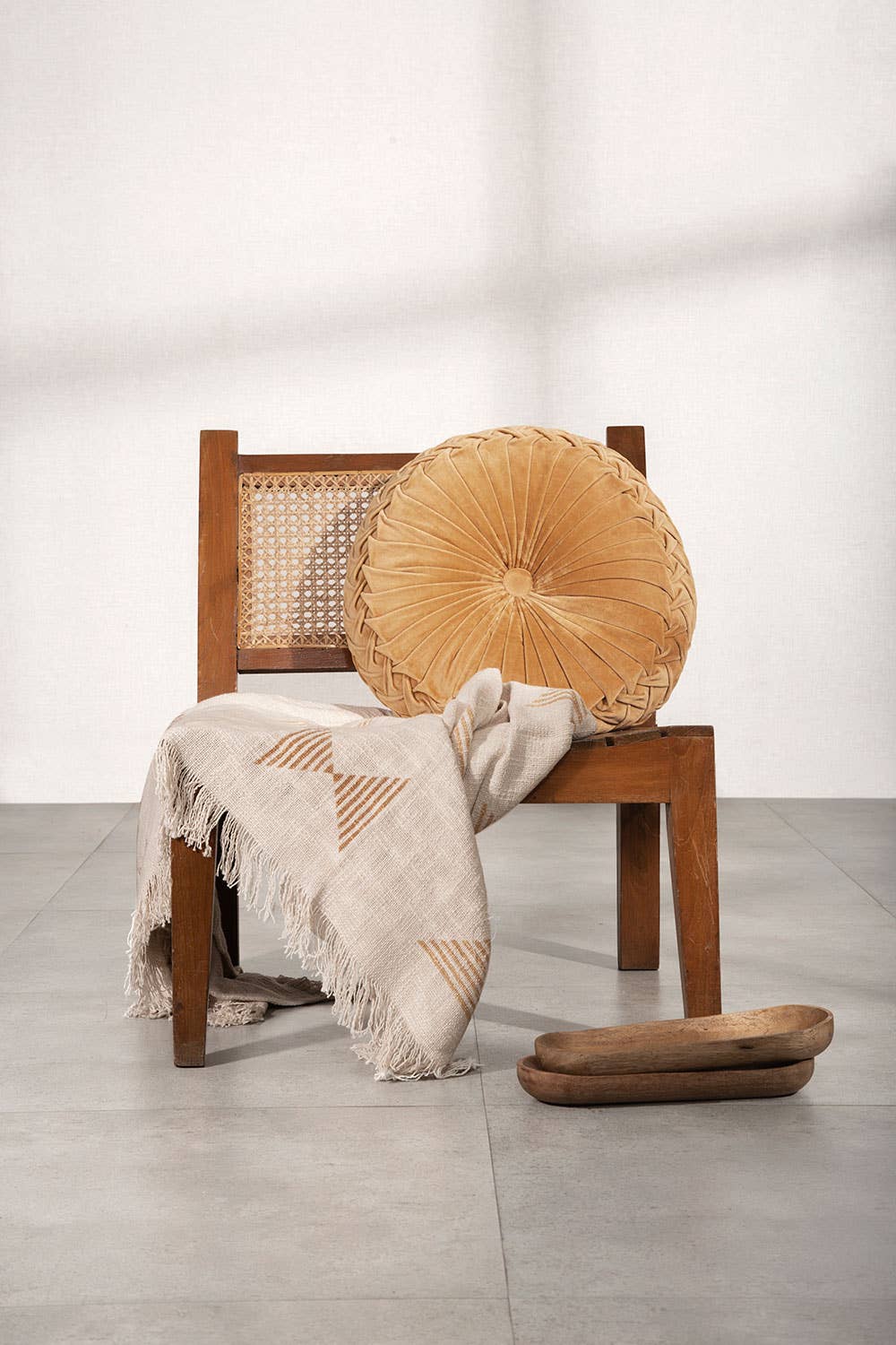 Casa Amarosa - Wholesale Throw/Decorative Pillow - Velvet Round Handmade Pillow, Clay - 16 Inch3