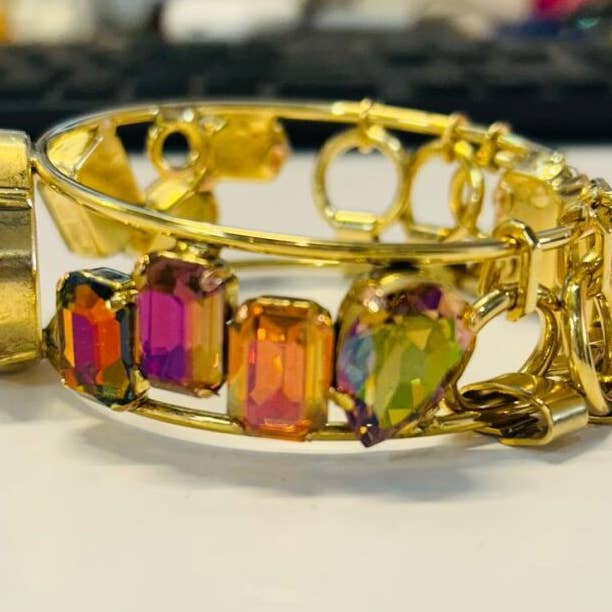 TOVA - Wholesale Cuff bracelet - Alma Bracelet1