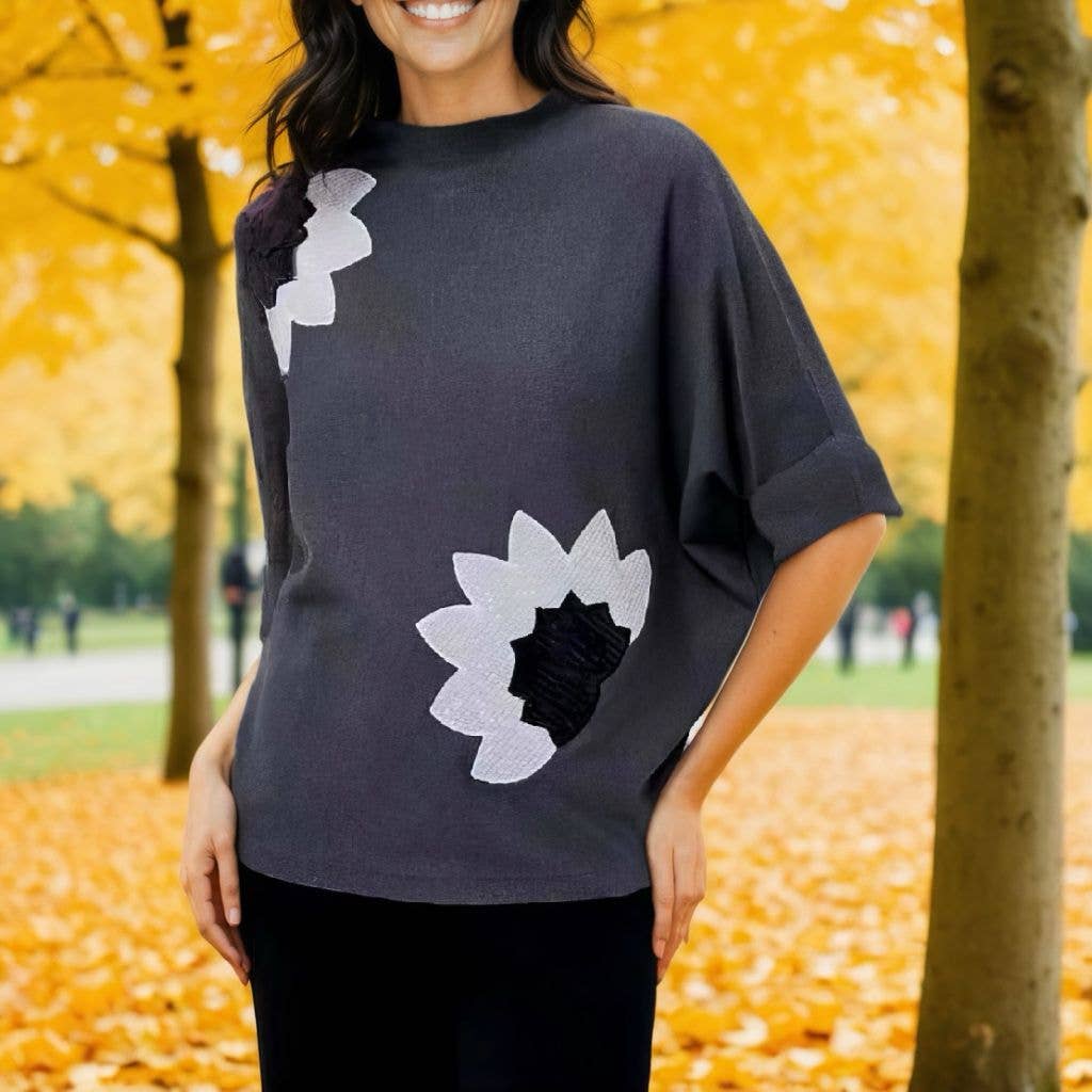 Kurt Muller – wholesale Knitted jumper – Women′s – Sequin Lily Fine Batwing Knit1