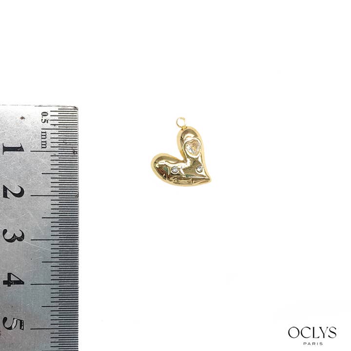 Set of 3 gold stainless steel heart charms with rhinestones for wholesale by Oclys