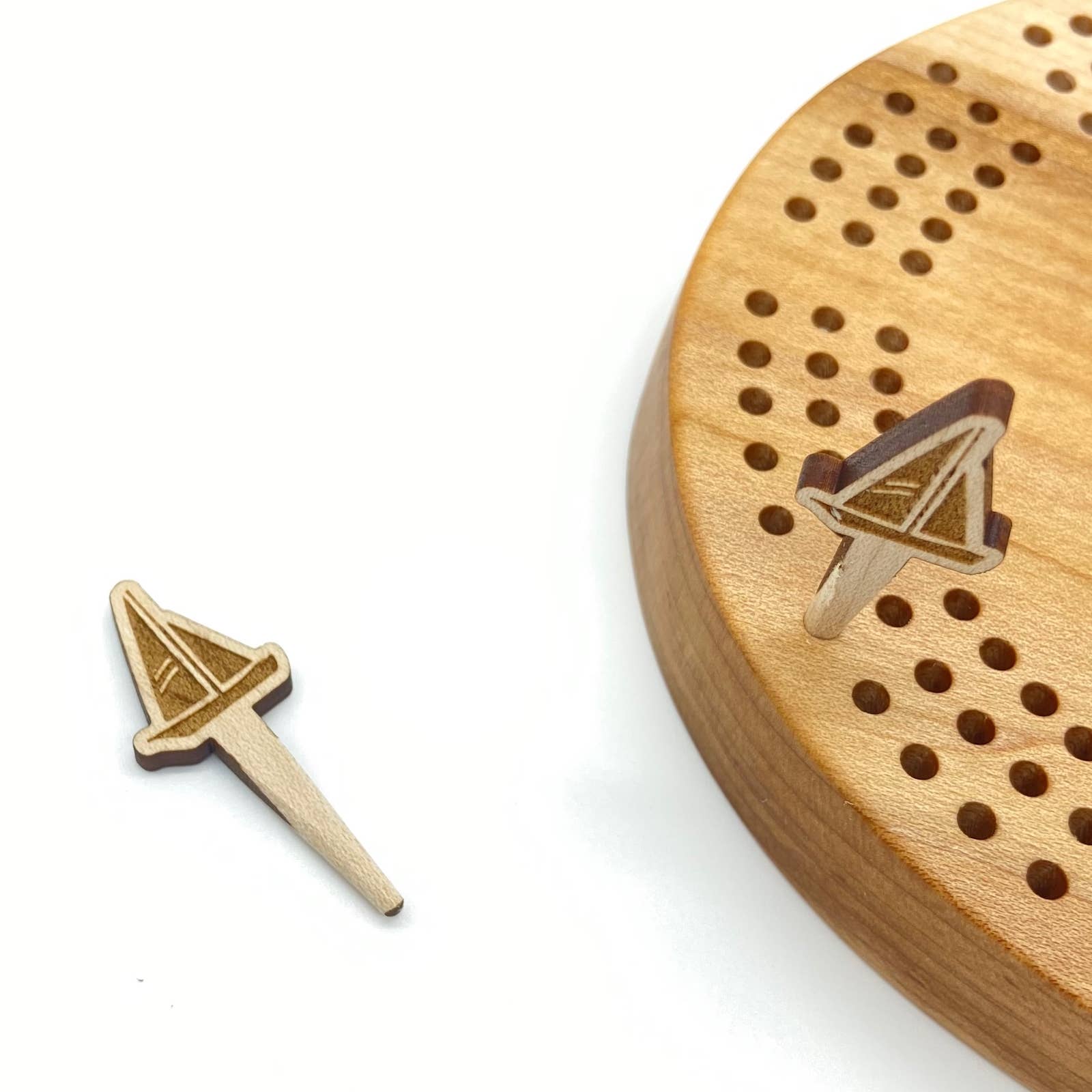 Cast & Carve - Venta al por mayor Juegos de mesa - Pinzas para cribbage, diseño de vida silvestre y cualquier diseño personalizado77