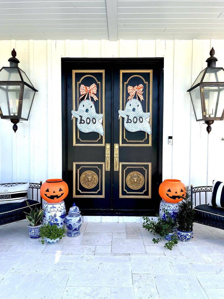 Spirit the Ghost Door Hanger for wholesale by Home Themed Home