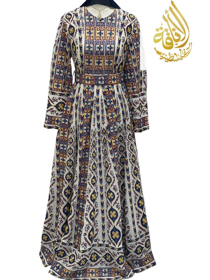 Elegant Palestinian Thoub: A Celebration of Craftsmanship and Culture for wholesale by Palestinian Elegance