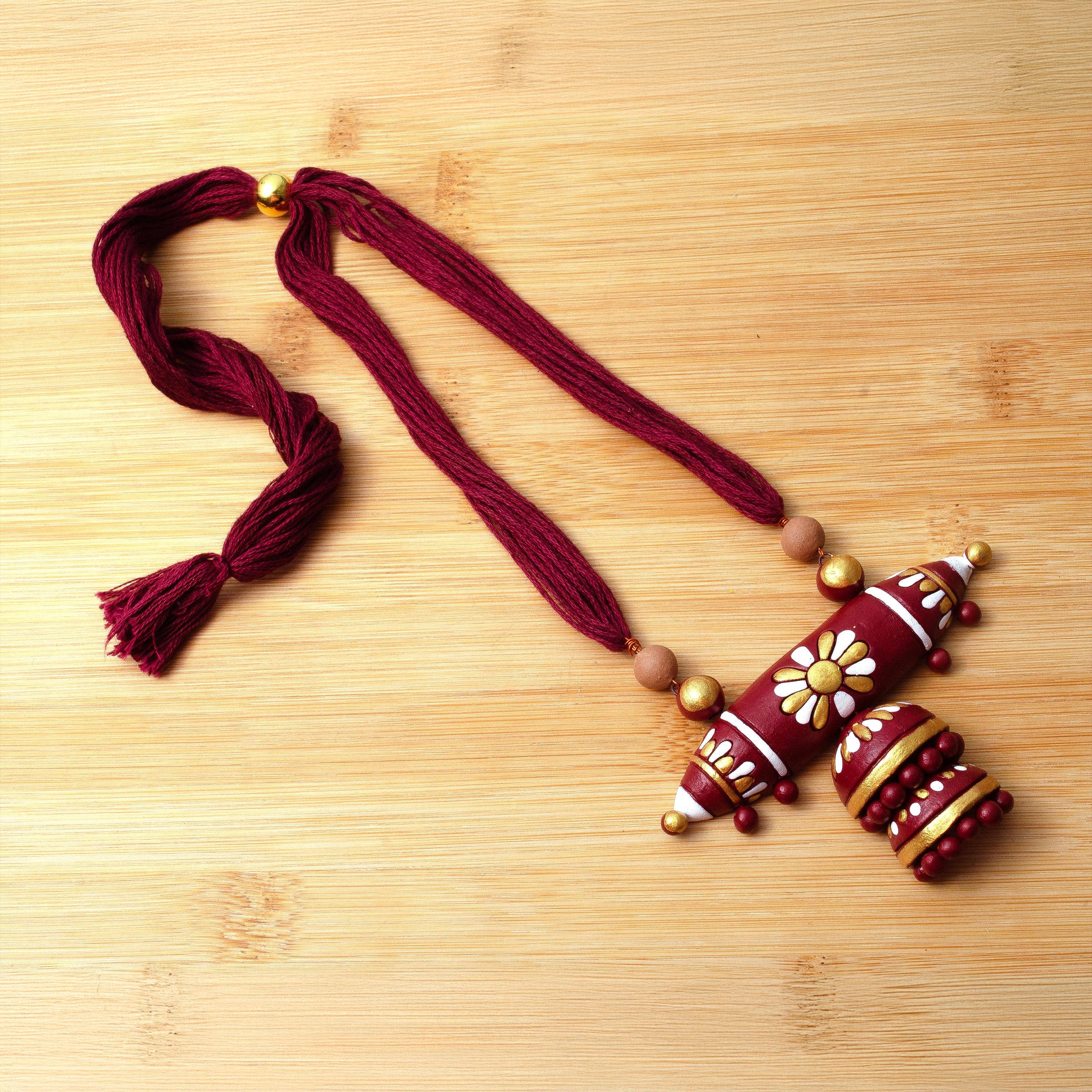 Cordelia Kraft - Vente Parures de bijoux - Ensemble de bijoux Jumki | Bijoux en argile | Bijoux floraux incrustés2