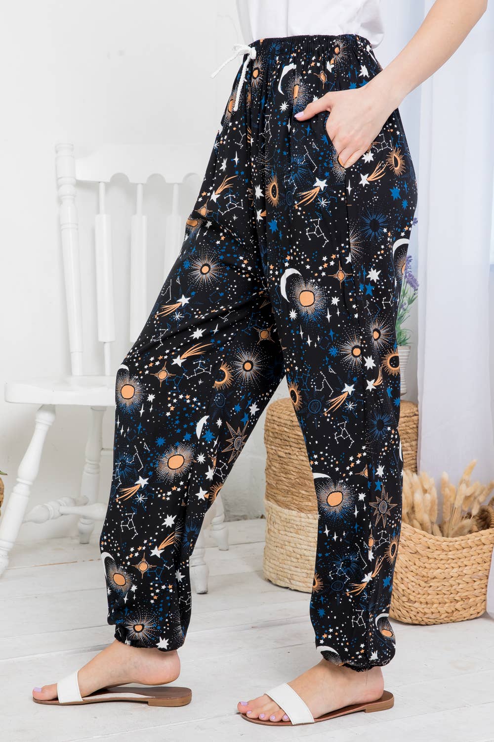 LA Soul - Vendita all'ingrosso Pantalone - Donna - Pantaloni Galaxy Print con tasca e coulisse3
