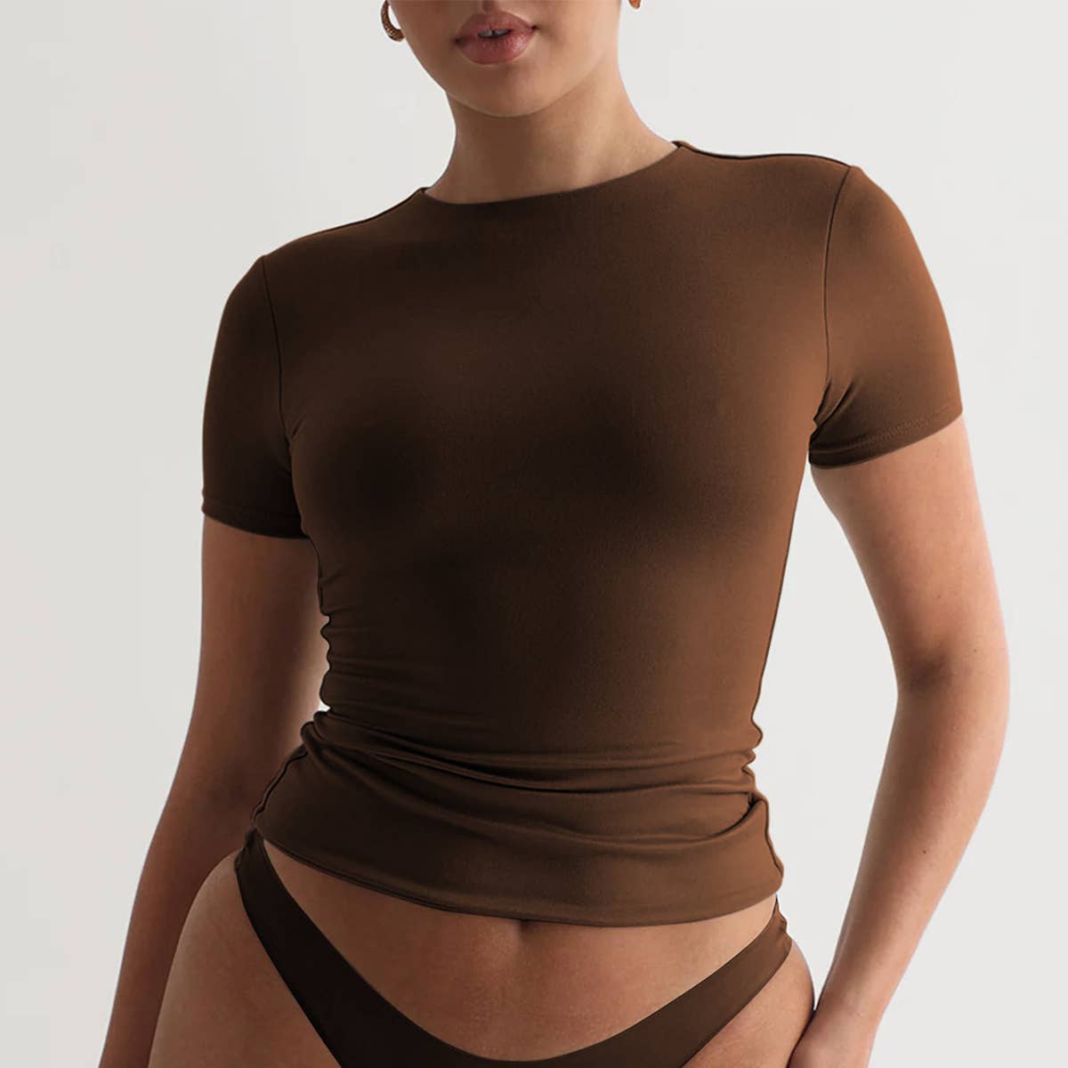 Lily Clothing - Wholesale T-Shirt - Women's - Fashion high sense simple short sleeve base T-shirt6